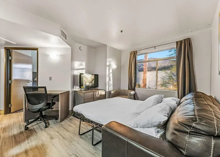 2 Bd 1 Ba Lux2 Apartment *